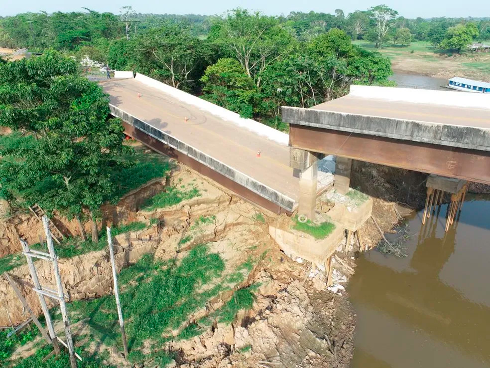 Mais uma ponte desaba na BR-319