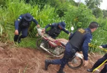 Polícia Militar localiza cinco motocicletas furtadas escondidas em área de mata em Cacoal