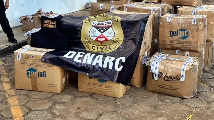 Carga com mais de 10 mil frascos adulterados com drogas é apreendida em Vilhena, RO