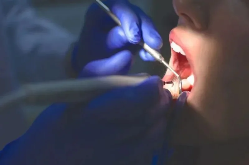 Dentista é proibido pela Justiça de realizar cirurgias médicas em Rondônia