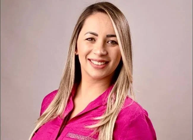 Joliane Fúria está entre os três novos deputados federais eleitos; cinco conseguiram a reeleição